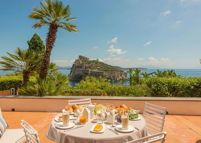 Villa To Ischia With Love