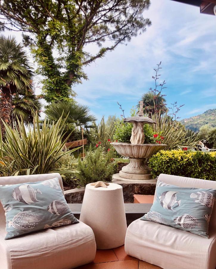 To With Apartment Ischia